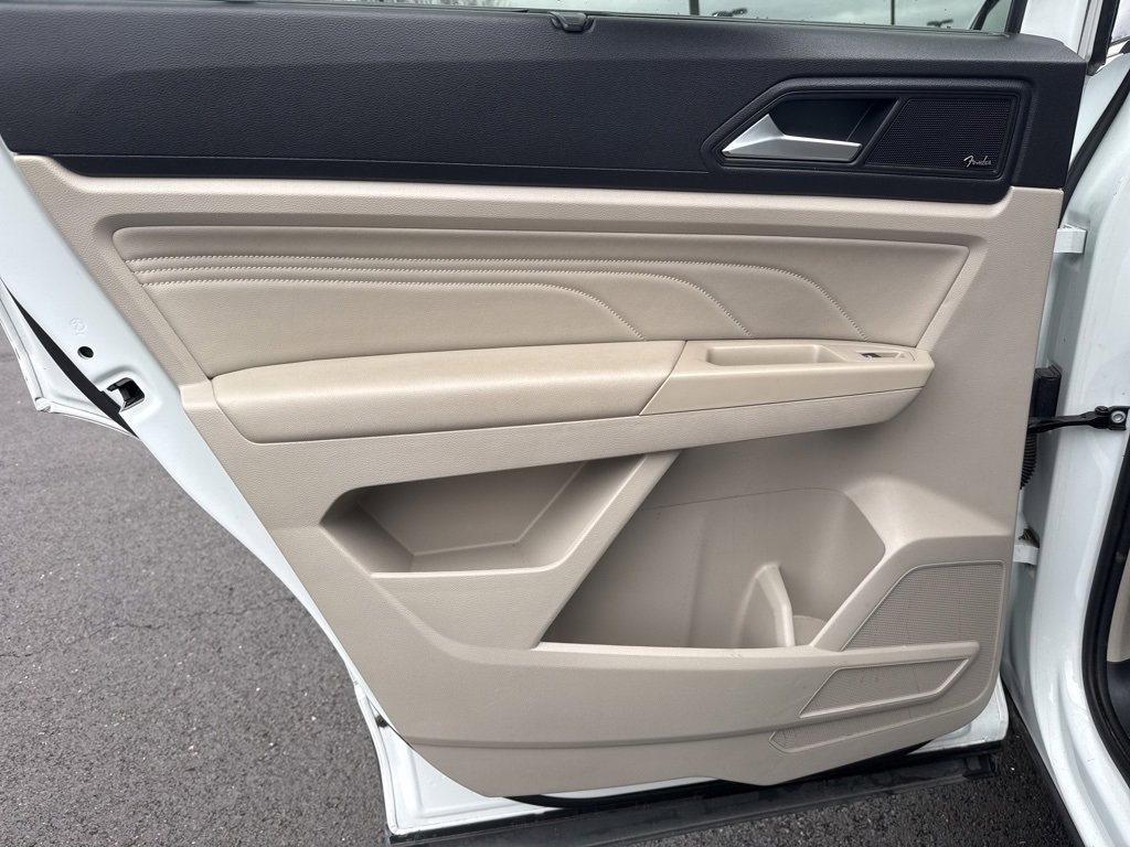 Used 2021 Volkswagen Atlas SEL Premium image 16