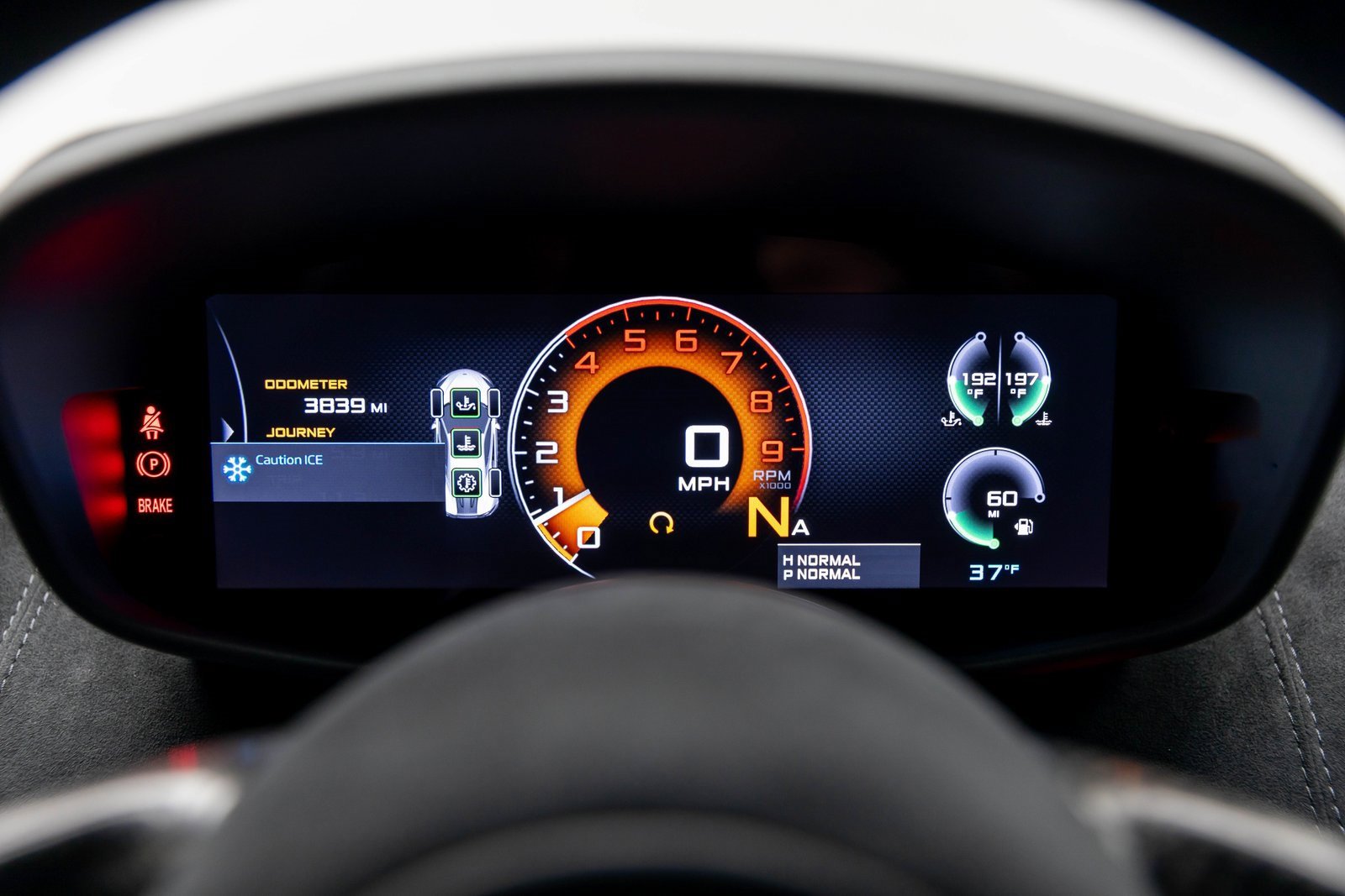 Used 2020 McLaren 620R RWD image 16