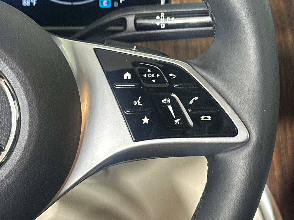 Certified 2024 Mercedes-Benz C 300 Sedan image 28