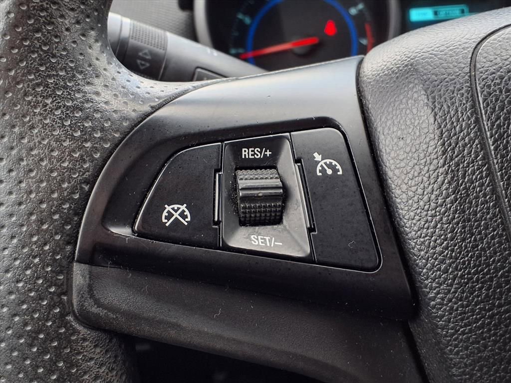 Used 2016 Chevrolet Cruze LT image 26