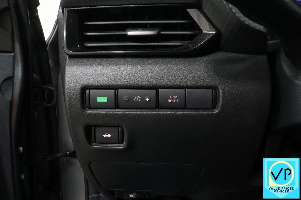 Used 2021 Nissan Sentra SV image 17