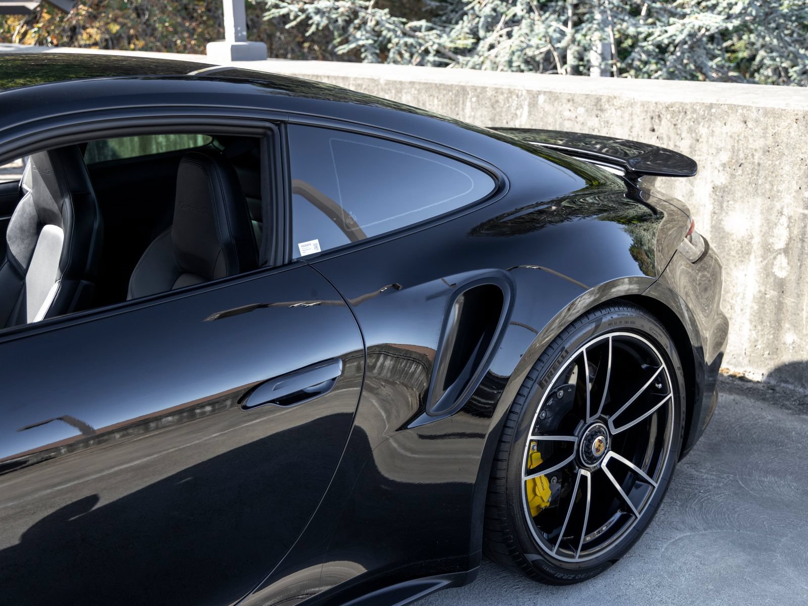 Certified 2025 Porsche 911 Turbo S AWD/4WD image 18