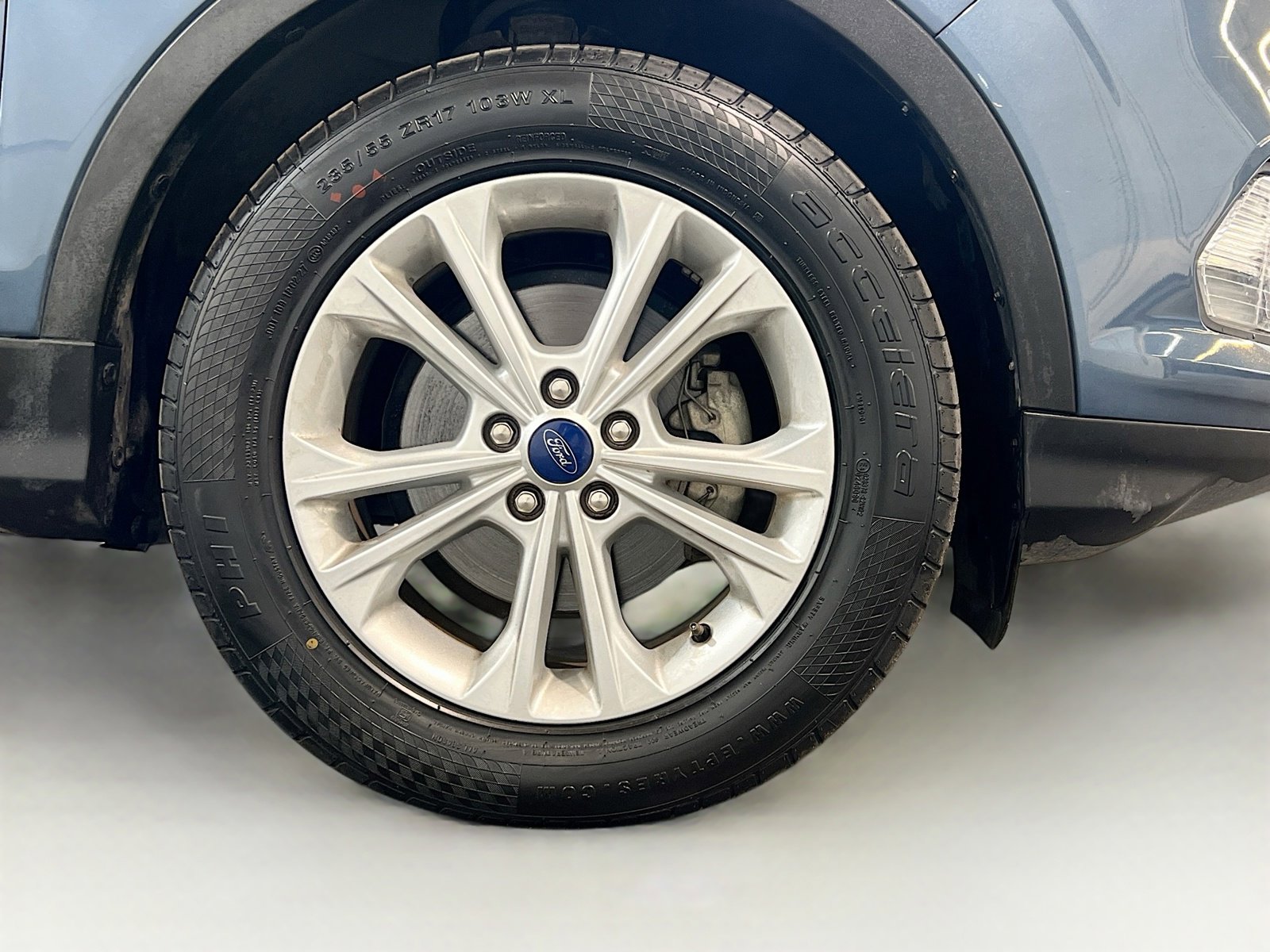 Used 2018 Ford Escape SEL image 23