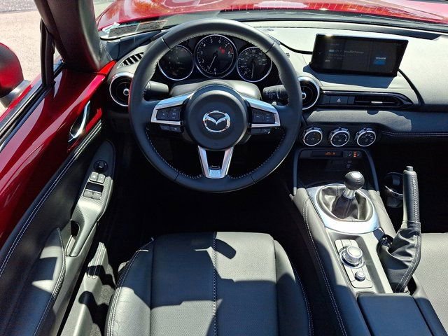 Used 2025 MAZDA MX-5 Miata Grand Touring RWD image 13