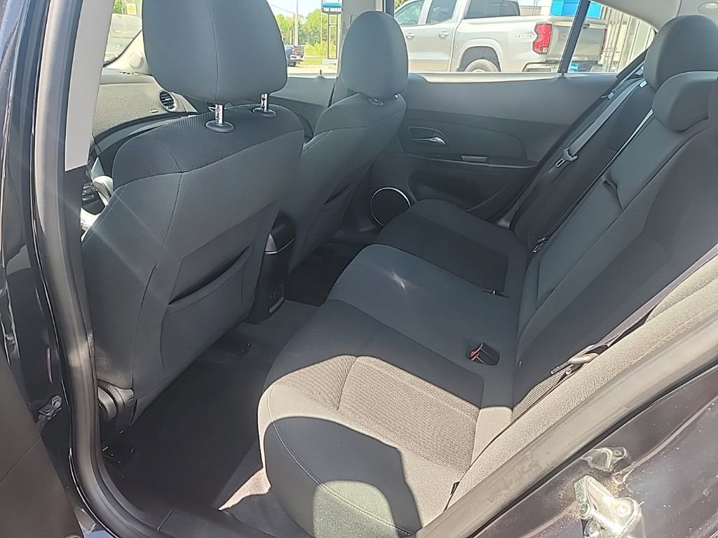 Used 2011 Chevrolet Cruze LT w/ RS Package FWD image 10