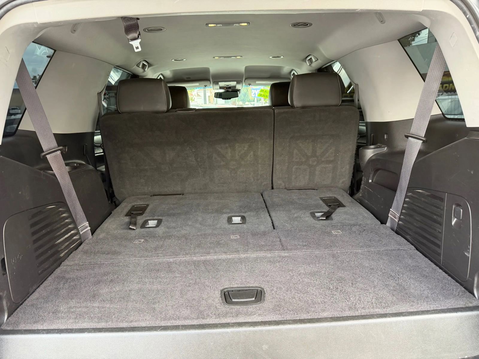 Used 2017 Chevrolet Tahoe LT RWD image 9