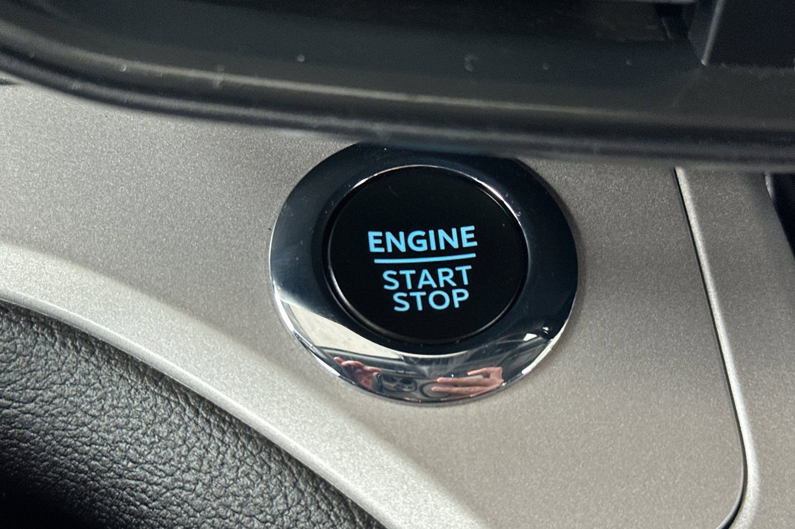 Certified 2023 Ford Explorer XLT image 22