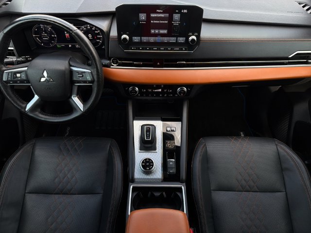 Used 2023 Mitsubishi Outlander SEL 40th Anniversary AWD/4WD image 9