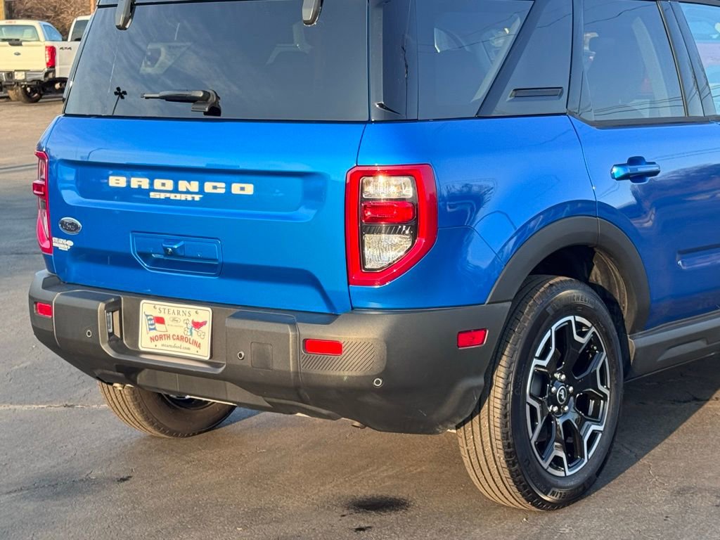 Used 2025 Ford Bronco Sport Outer Banks w/ Outer Banks Tech Package+ AWD/4WD image 41