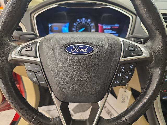 Used 2013 Ford Fusion SE FWD image 29