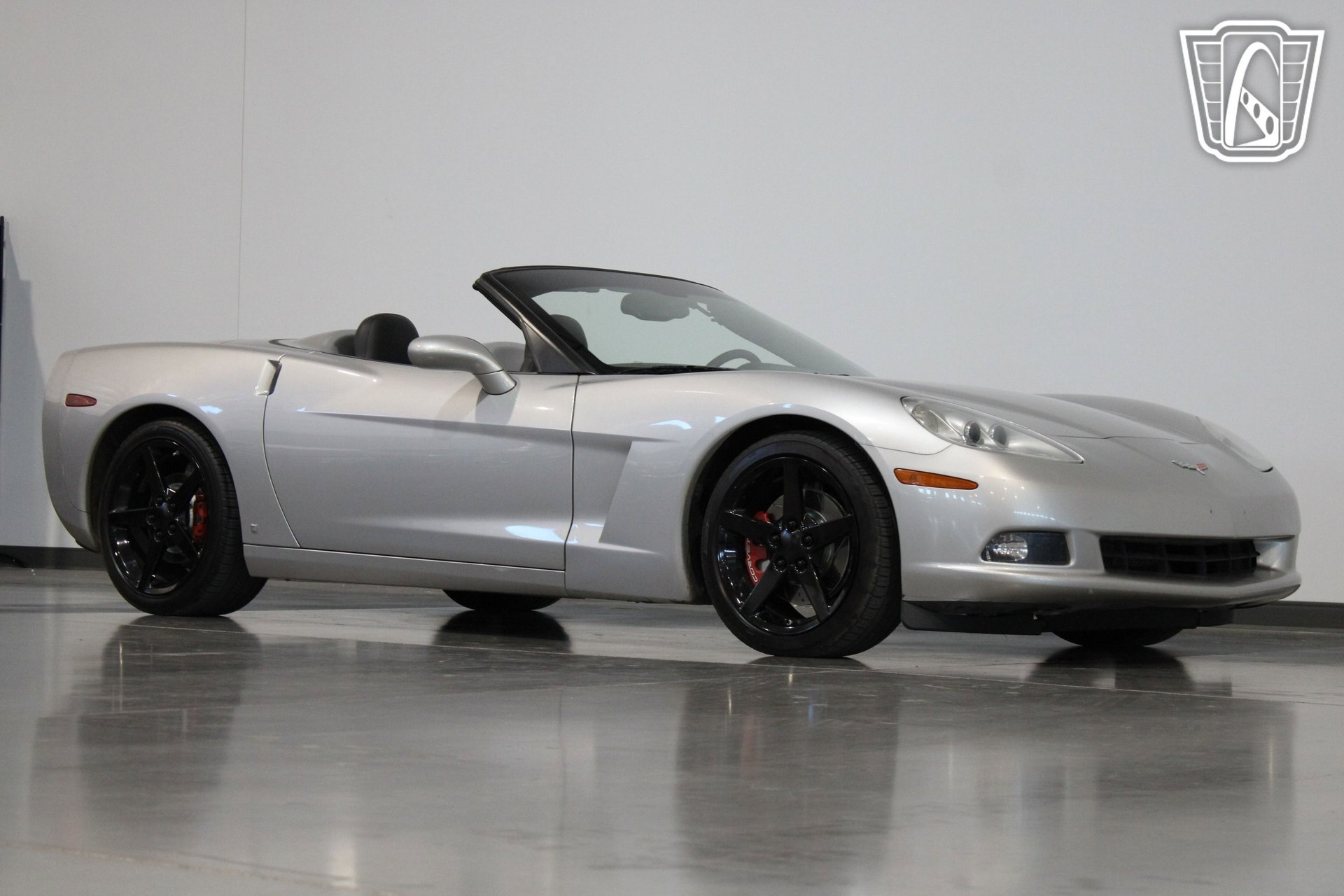 Used 2005 Chevrolet Corvette w/ Preferred Equipment Group RWD image 15
