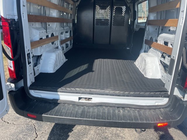 Used 2023 Ford Transit 250 Low Roof AWD w/ Exterior Upgrade Package image 16