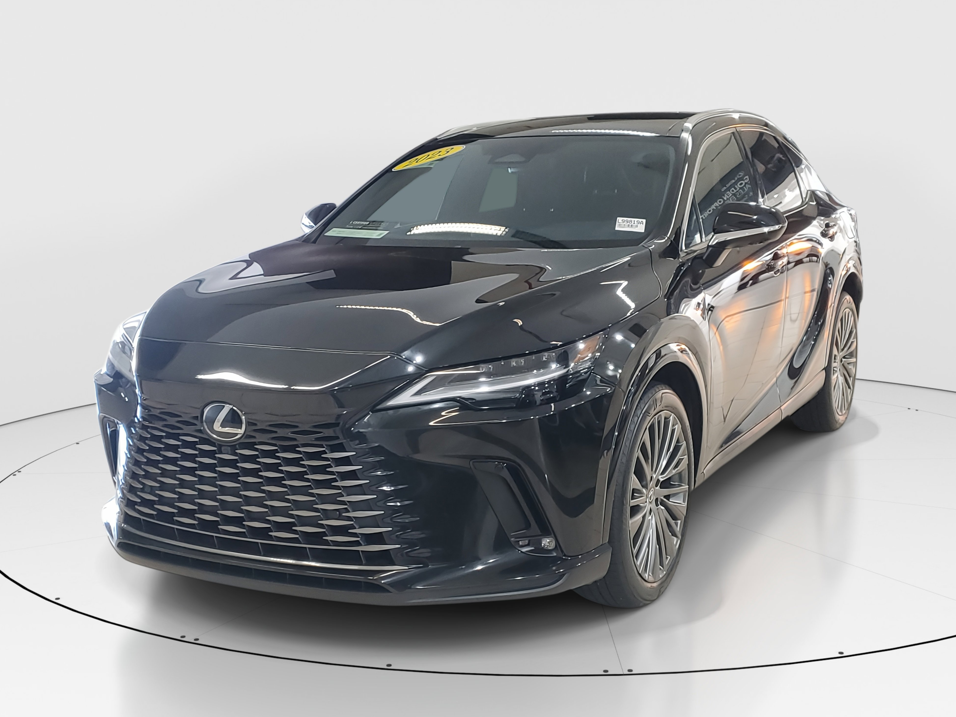 Used 2023 Lexus RX 350 FWD image 3