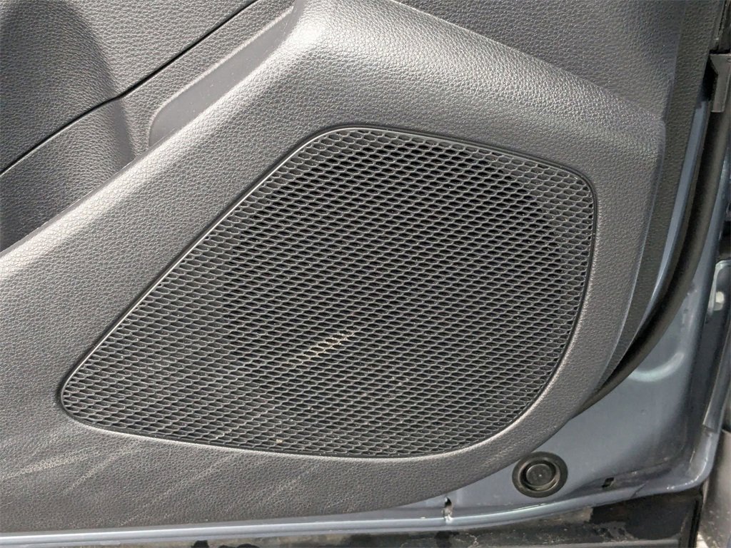 Used 2024 Toyota Corolla Cross LE image 15