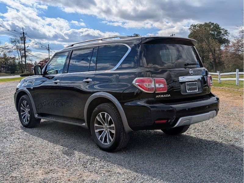Used 2017 Nissan Armada SL w/ Interior Lighting Package image 8