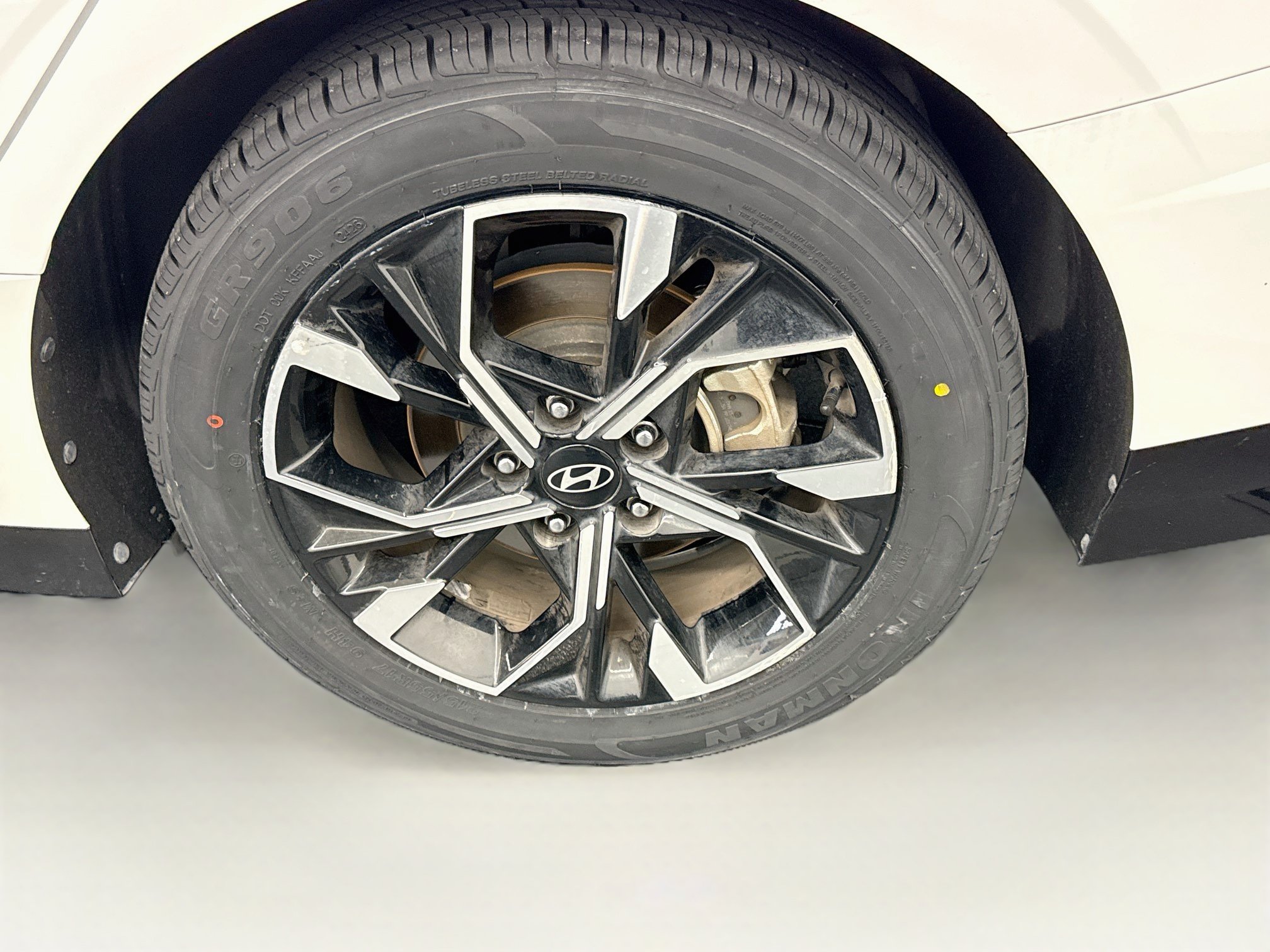 Used 2025 Hyundai Sonata SEL FWD image 11