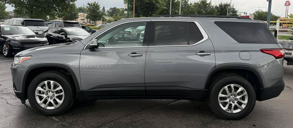 Used 2021 Chevrolet Traverse LT AWD/4WD image 7