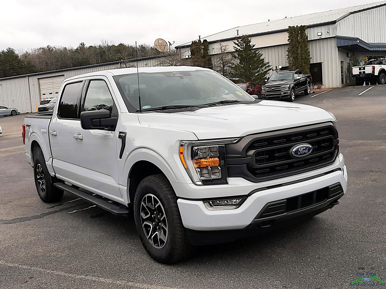 Used 2022 Ford F150 XLT w/ Equipment Group 302A High image 7
