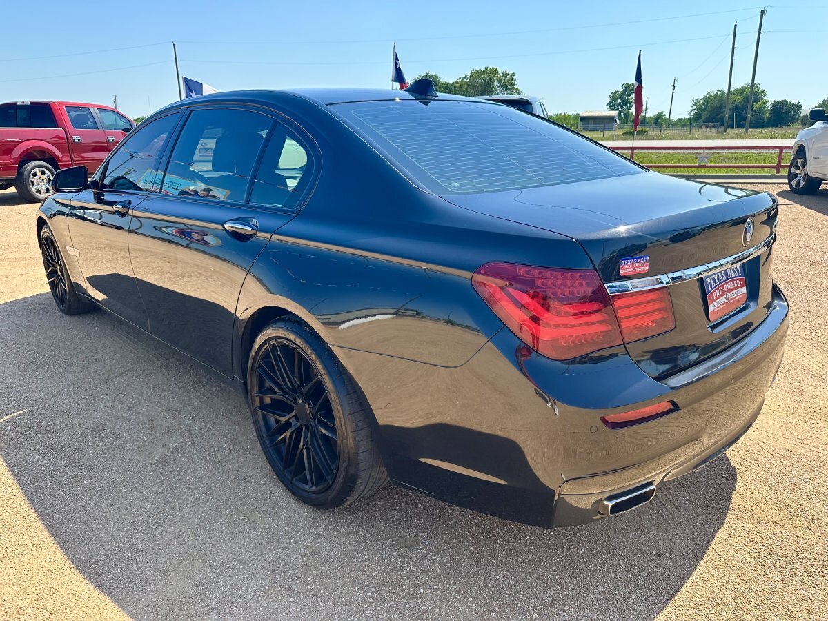Used 2014 BMW 750Li RWD image 9