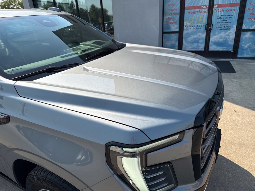 Used 2026 GMC Yukon AT4 Ultimate AWD/4WD image 19