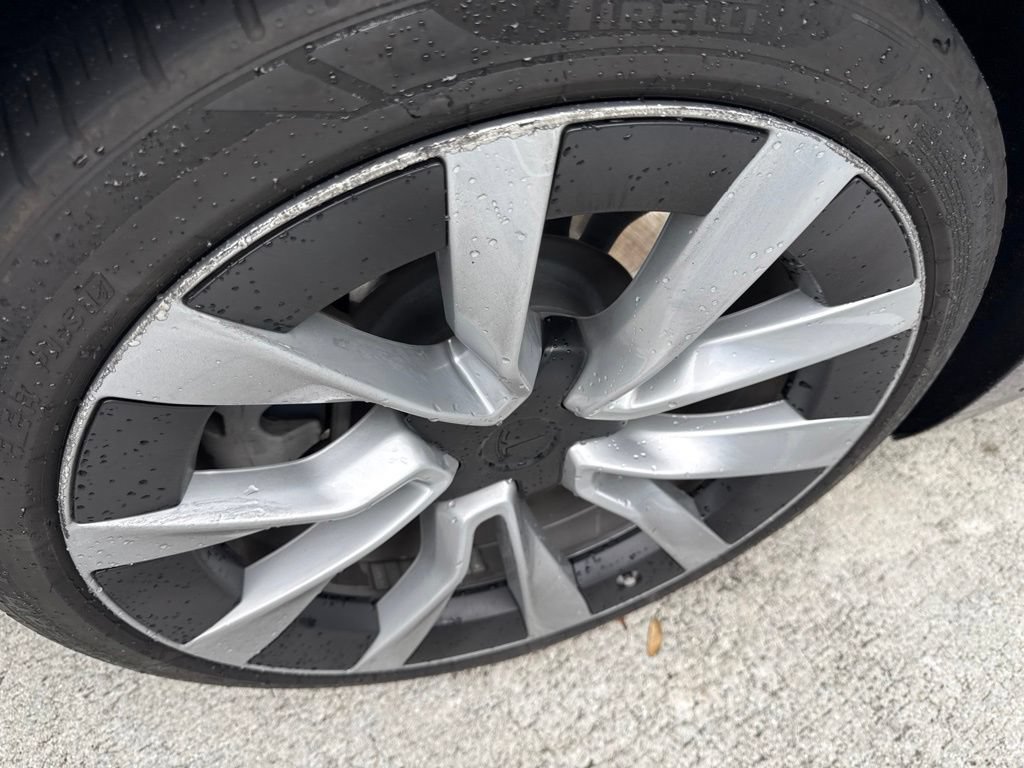Used 2024 Tesla Model 3 Long Range AWD/4WD image 6