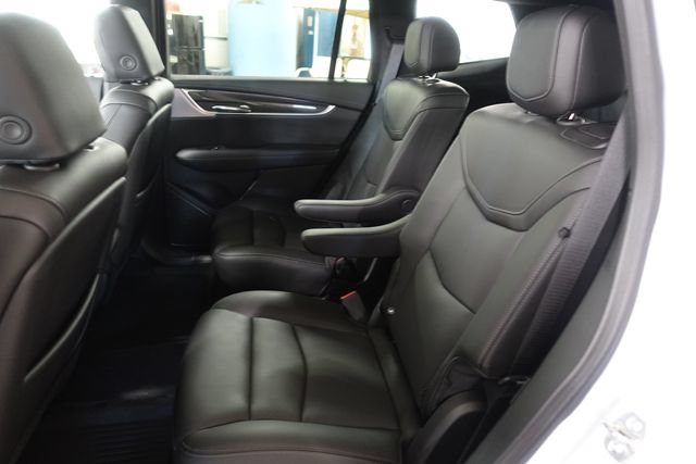 Used 2024 Cadillac XT6 Sport w/ LPO, Floor Liner Package AWD/4WD image 21