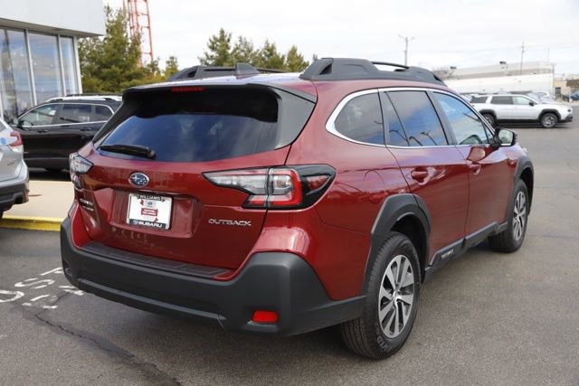 Certified 2025 Subaru Outback Premium w/ Popular Package #1A image 3