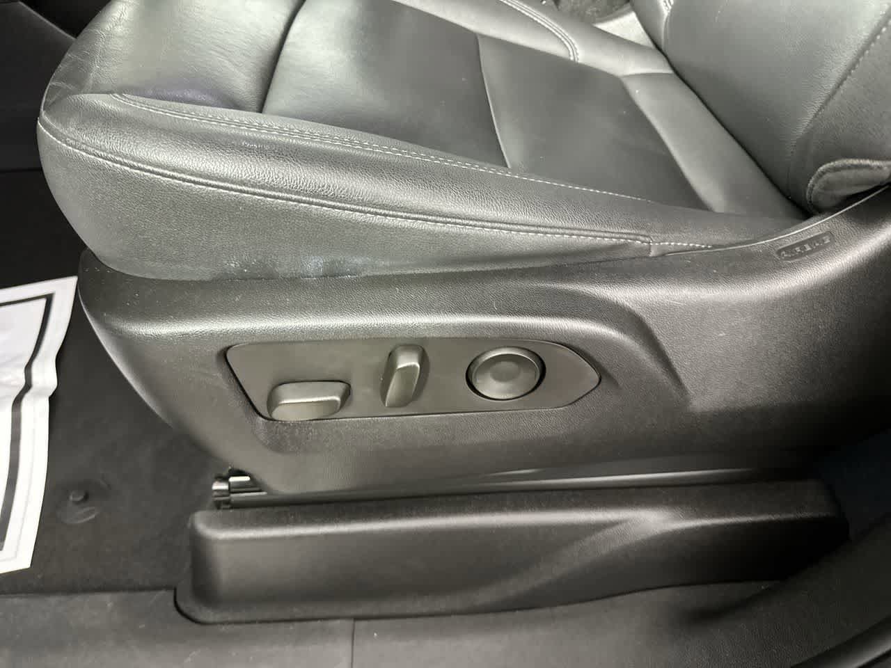 Used 2023 Chevrolet Tahoe LT AWD/4WD image 24