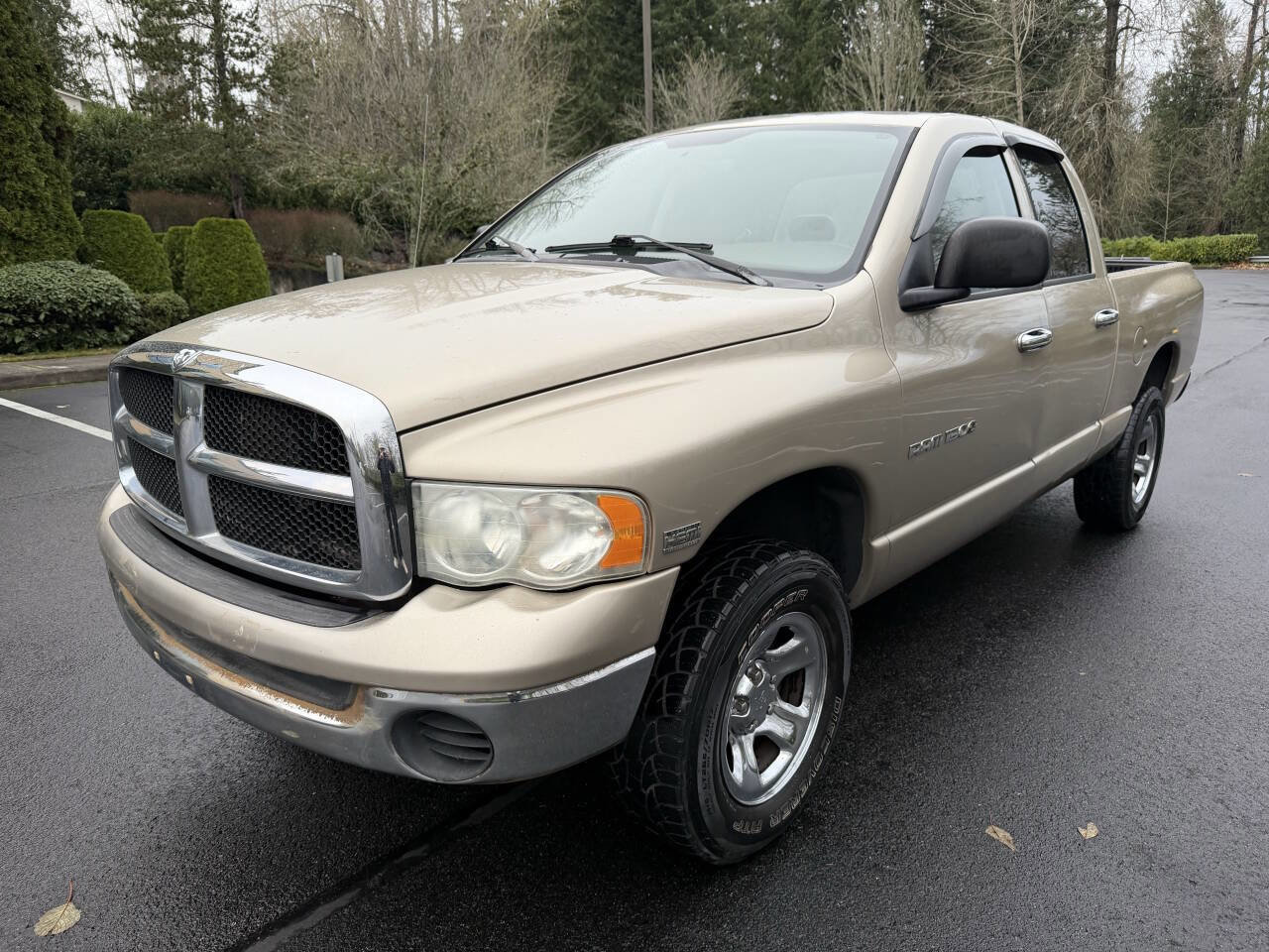 Used 2004 Dodge Ram 1500 Truck SLT w/ Big Horn Quad Cab Value Group image 1