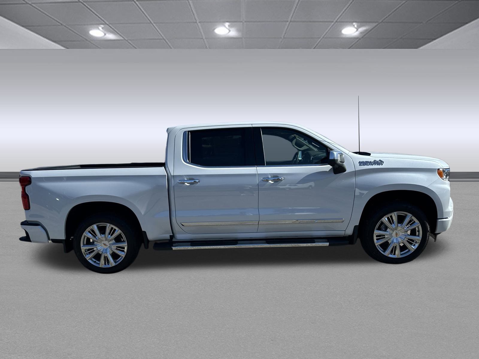 New 2026 Chevrolet Silverado 1500 High Country w/ High Country Premium Package image 2