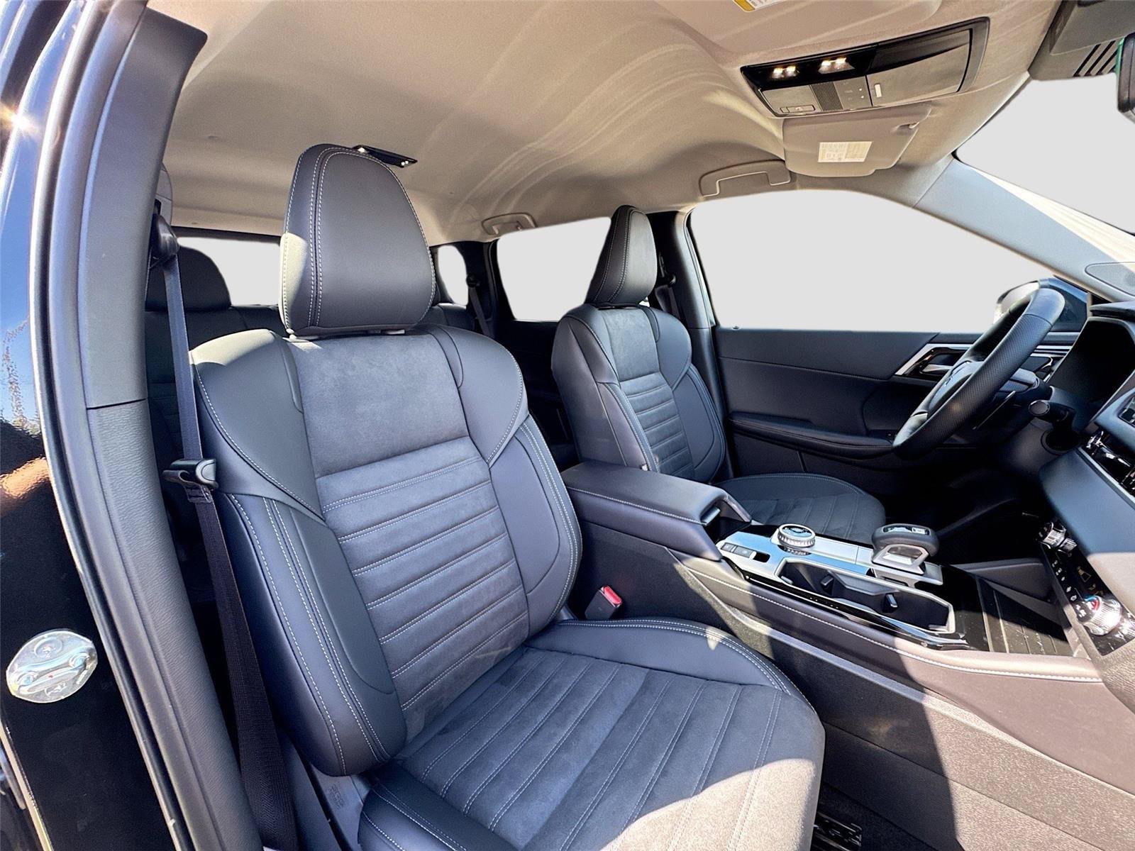 New 2026 Mitsubishi Outlander SE AWD/4WD image 27