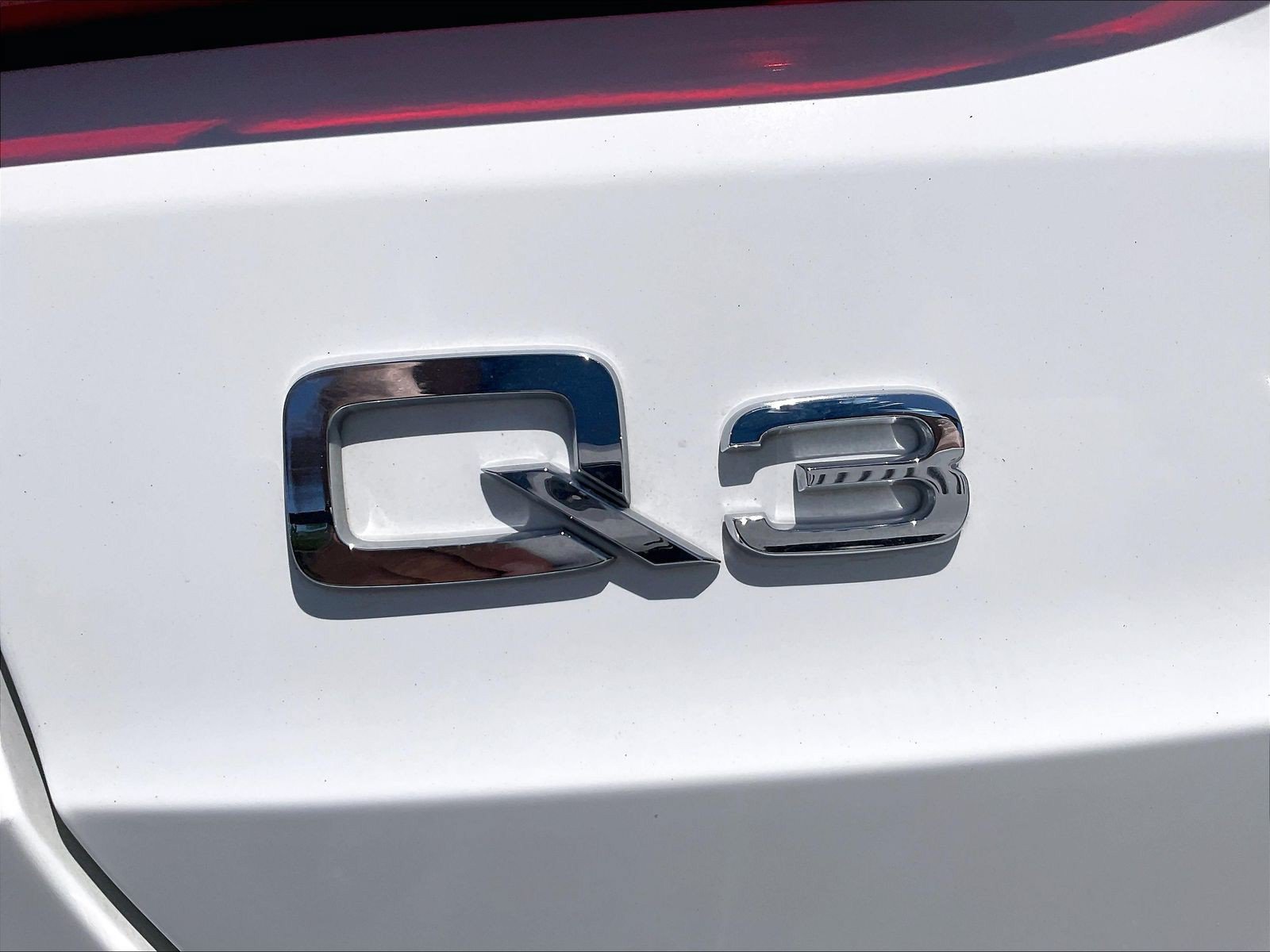 Used 2020 Audi Q3 2.0T Prestige AWD/4WD image 31