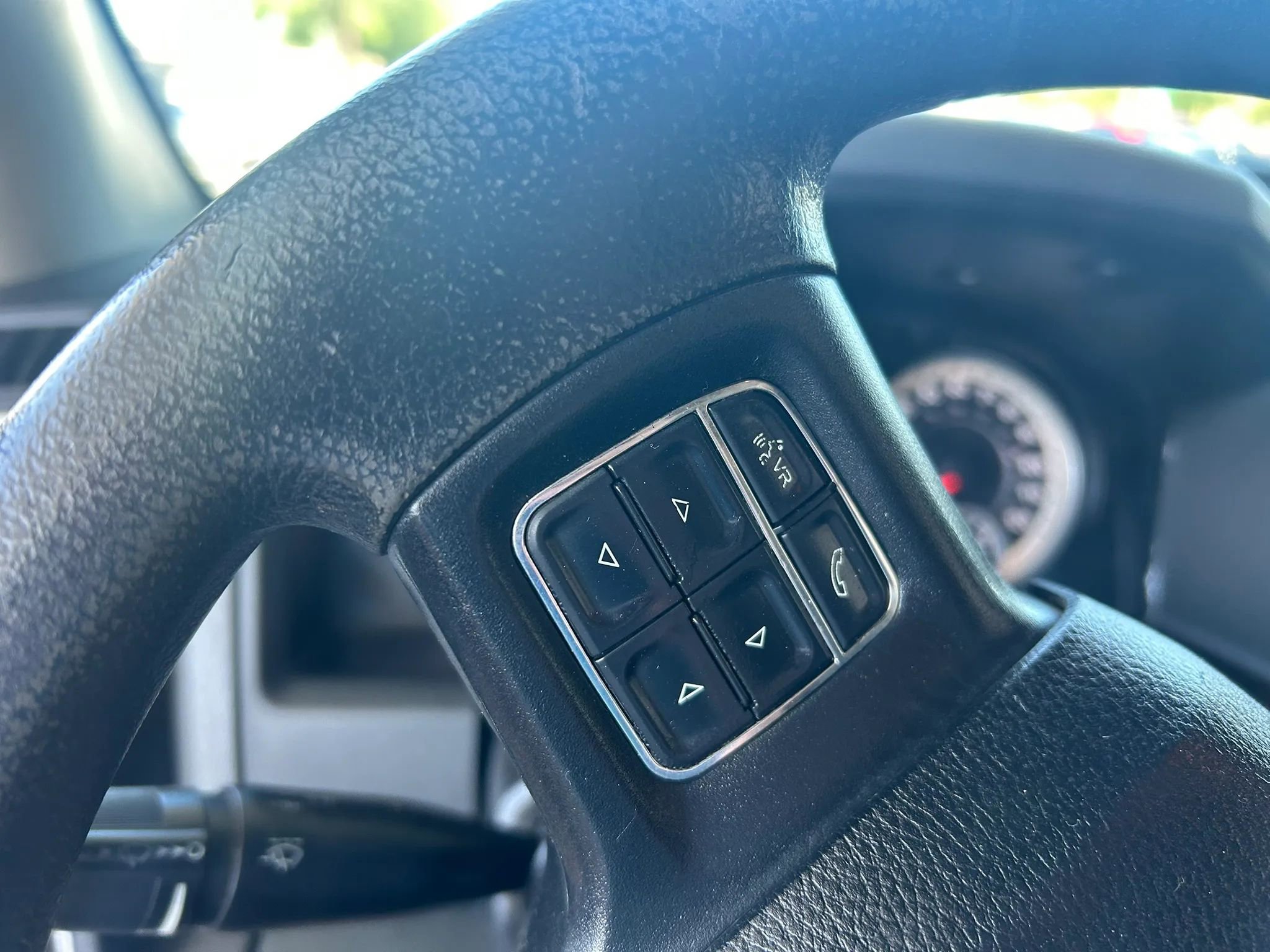 Used 2015 RAM 2500 SLT AWD/4WD image 20