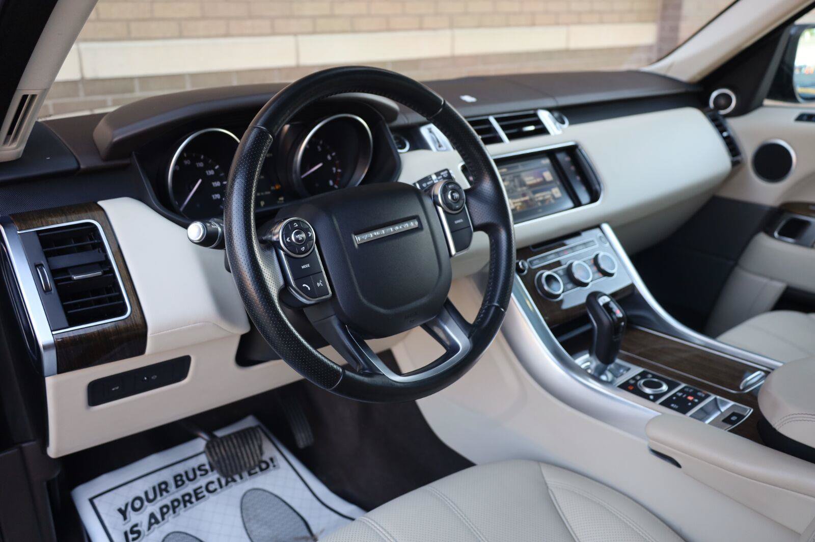 Used 2016 Land Rover Range Rover Sport HSE AWD/4WD image 16