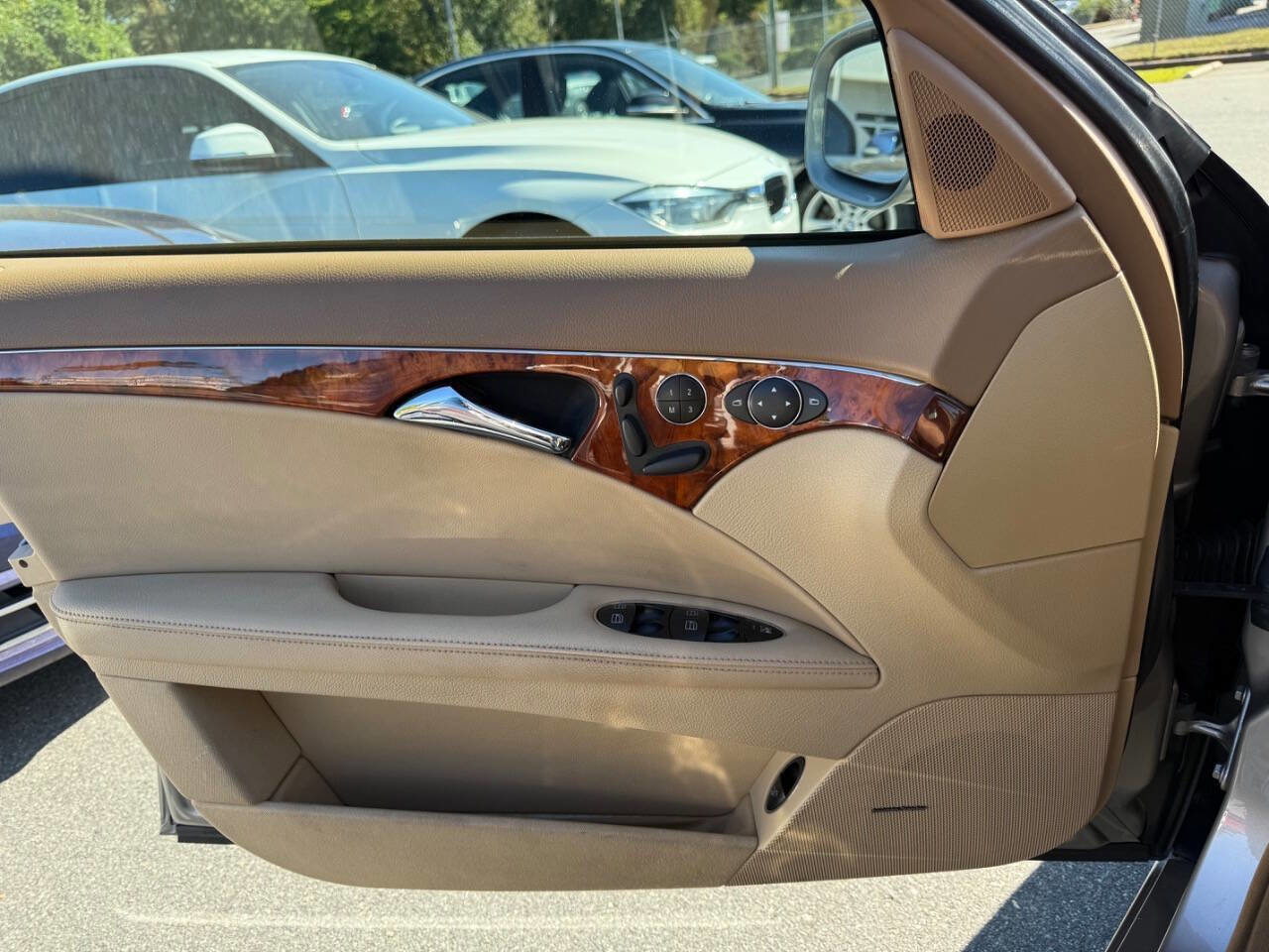 Used 2008 Mercedes-Benz E 350 4MATIC Wagon w/ Premium Pkg 2 image 25