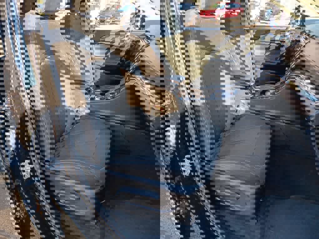 Used 2021 Jeep Grand Cherokee L Laredo w/ Luxury Tech Group I image 14