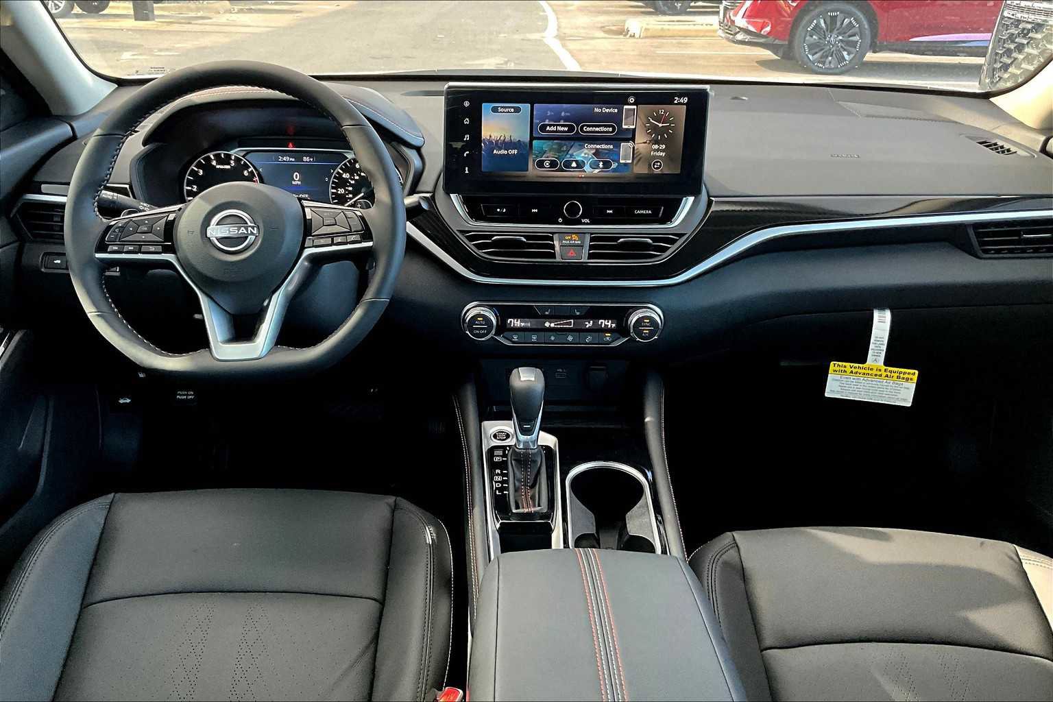 New 2025 Nissan Altima 2.5 SR w/ SR Premium Package image 5