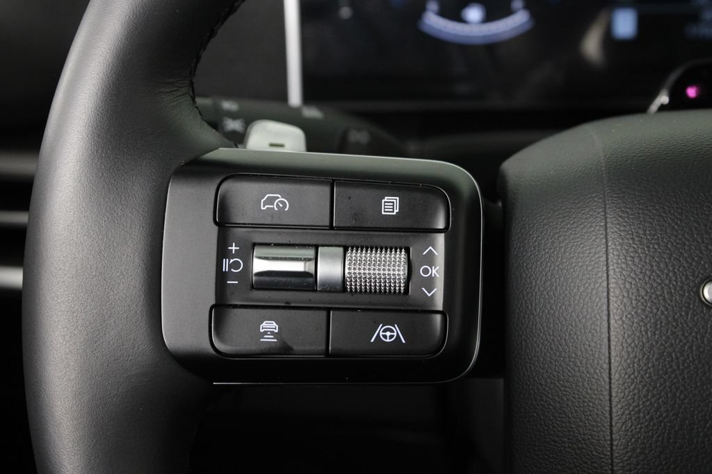 Certified 2026 Hyundai Santa Fe SEL FWD image 28