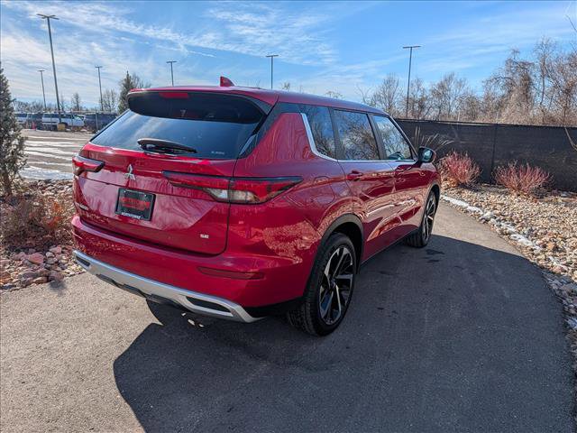 Used 2024 Mitsubishi Outlander SE image 5