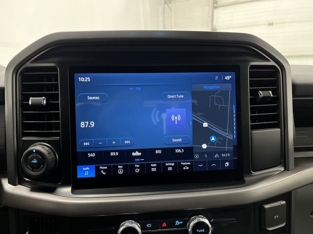 Used 2025 Ford F150 Lightning XLT image 19