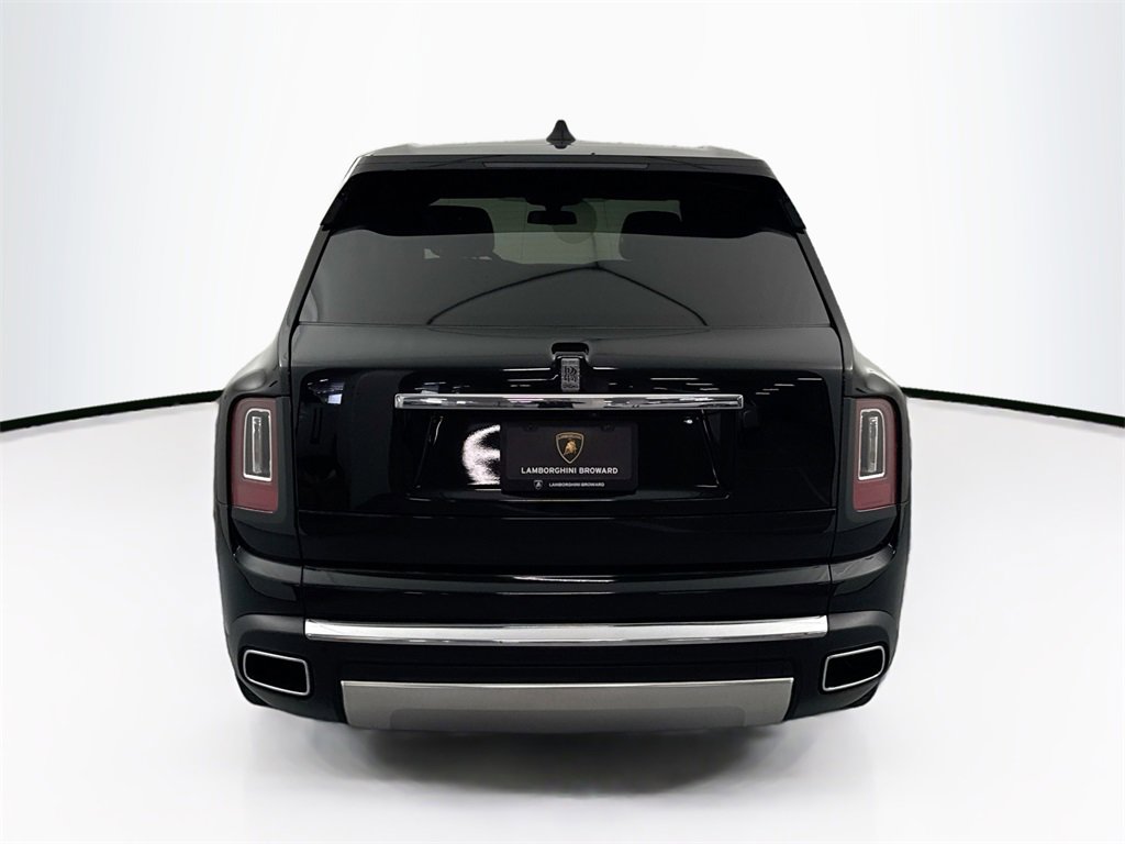 Used 2024 Rolls-Royce Cullinan image 6