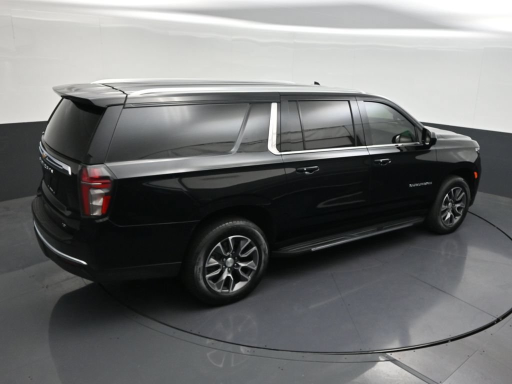 Used 2023 Chevrolet Suburban LT RWD image 22