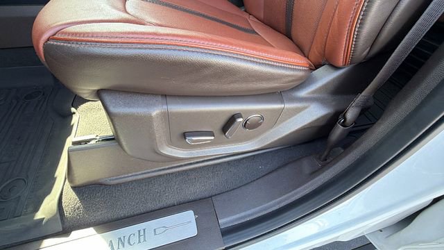 Used 2022 Ford F350 King Ranch w/ King Ranch Ultimate Package AWD/4WD image 23