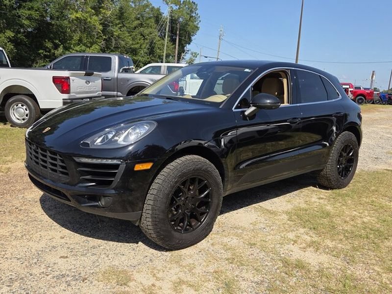 Used 2017 Porsche Macan S AWD/4WD image 4