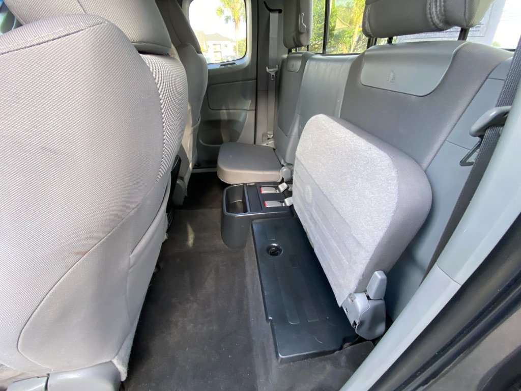 Used 2015 Toyota Tacoma PreRunner w/ TRD Off-Road Package RWD image 38