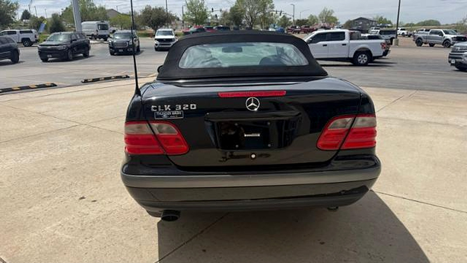Used 1999 Mercedes-Benz CLK 320 Cabriolet image 6
