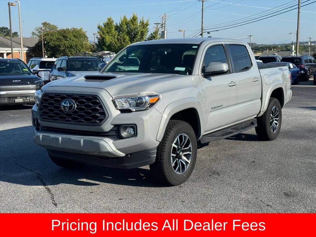 Used 2021 Toyota Tacoma TRD Sport w/ Technology Package RWD image 7