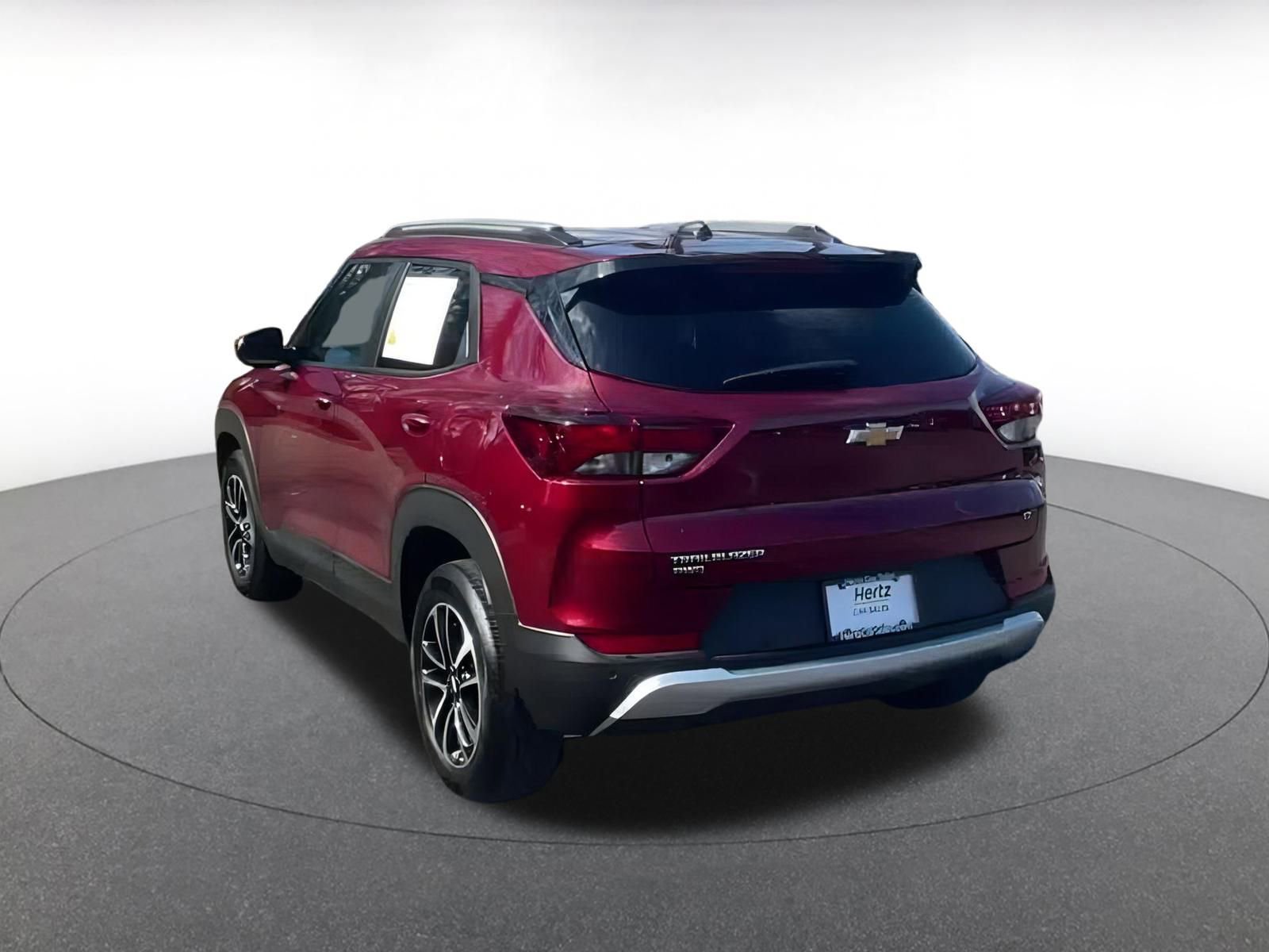 Used 2025 Chevrolet TrailBlazer LT w/ Driver Confidence Package image 10