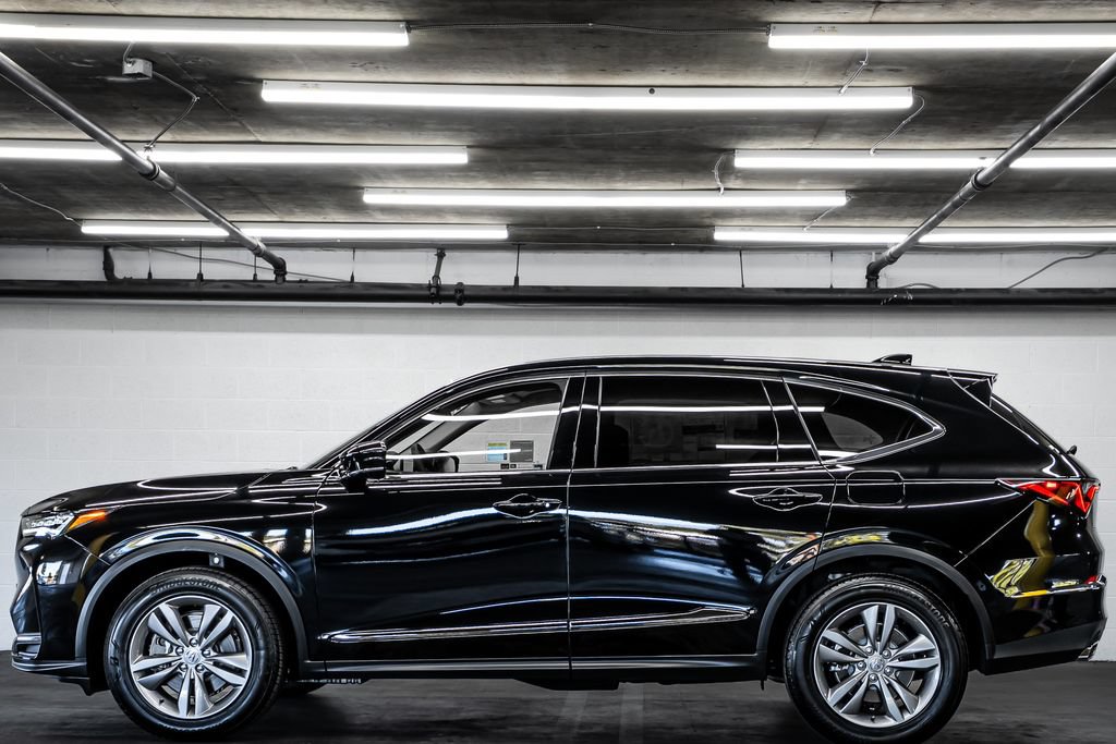 New 2026 Acura MDX SH-AWD image 2