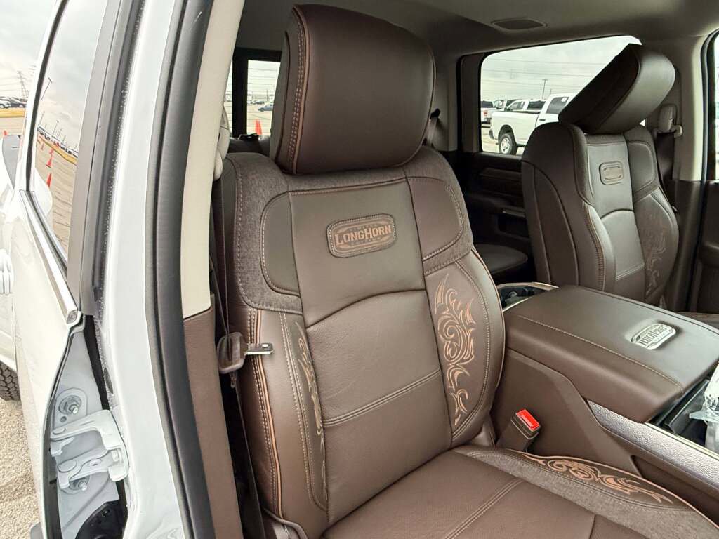New 2026 RAM 3500 Longhorn image 22